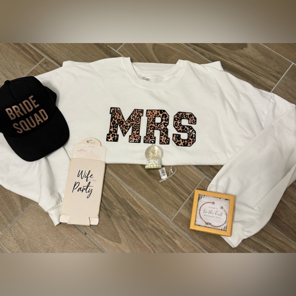 Sweaters - Mrs. Off white sweatshirt, koozie, bracelet,and ornament. For a bride!